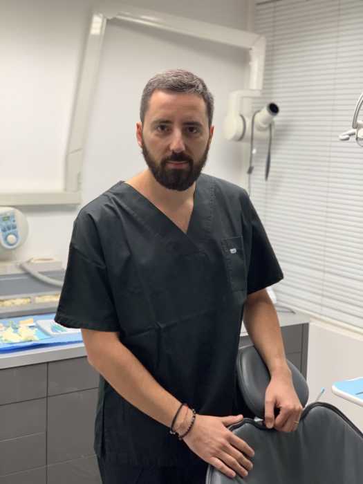 Dr Emmanuel NAKACHE