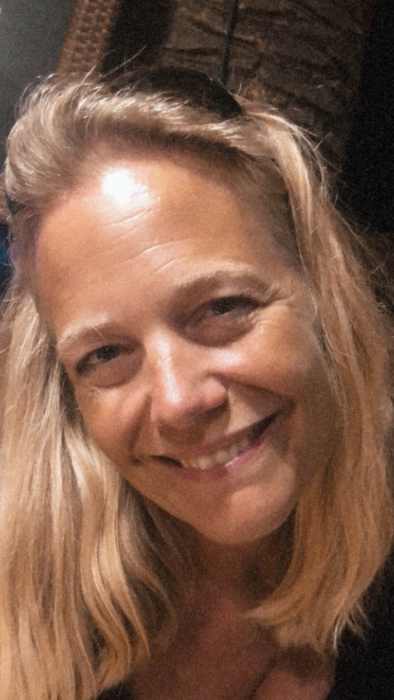 Dr Kerstin HEINZEL