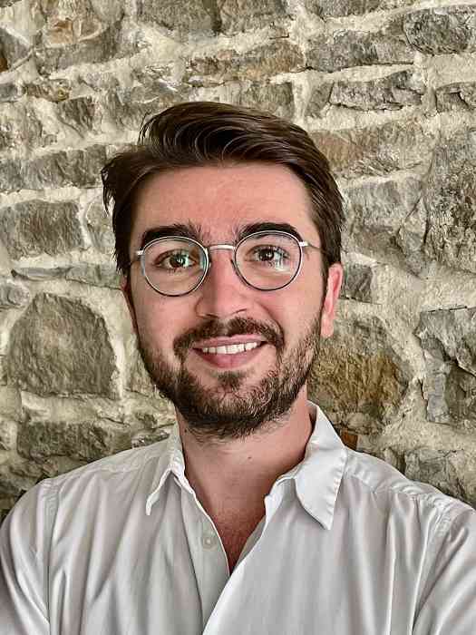 Dr Louis Gouet