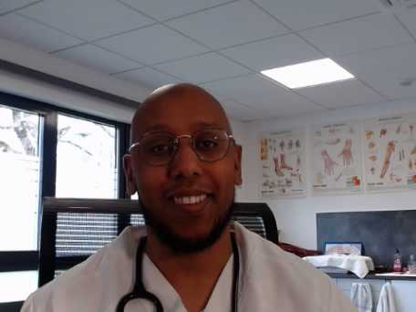 Dr YOUNES ZOUGUAR