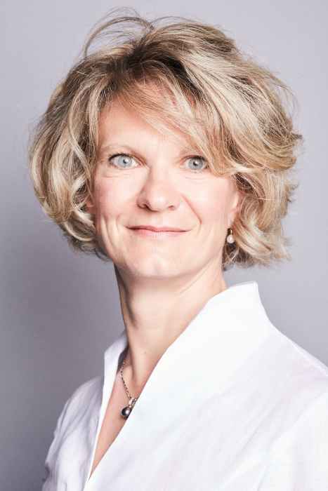 Dr Caroline Remy, Anésthesiste à Neuilly-Sur-Seine