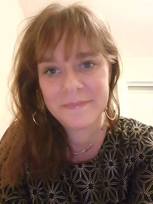 Peggy ROBERT