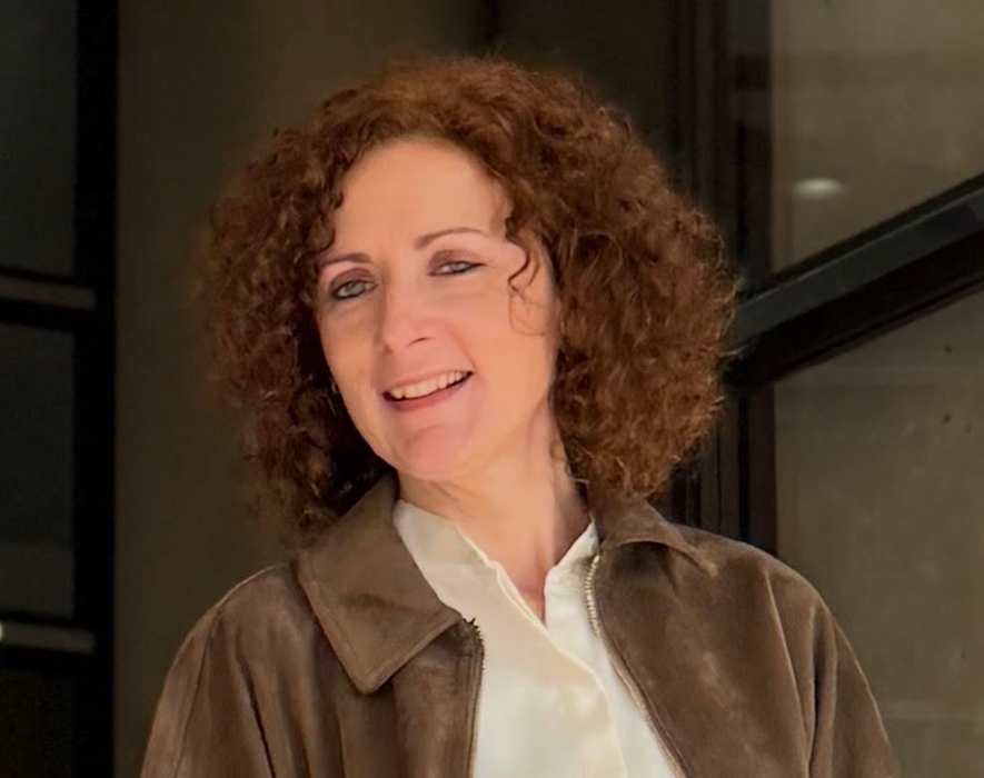 Celine Racoua, Infirmier à Boulogne-Billancourt