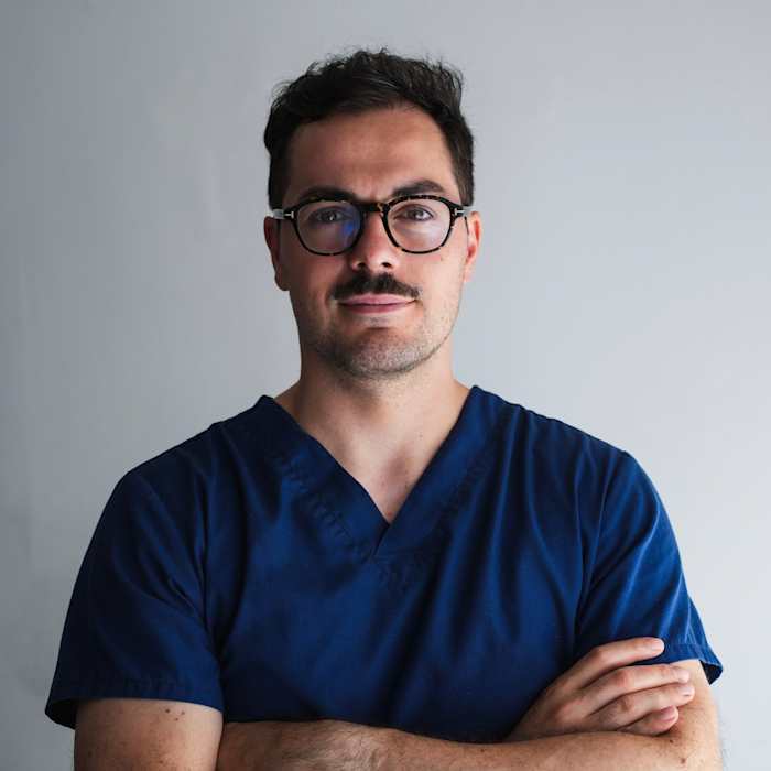Dr Pierre-Louis Paris, Chirurgien dentiste à Craponne