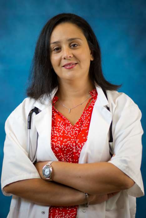 Dr Leila Senouci, Gastro entérologue et hépatologue à Orange