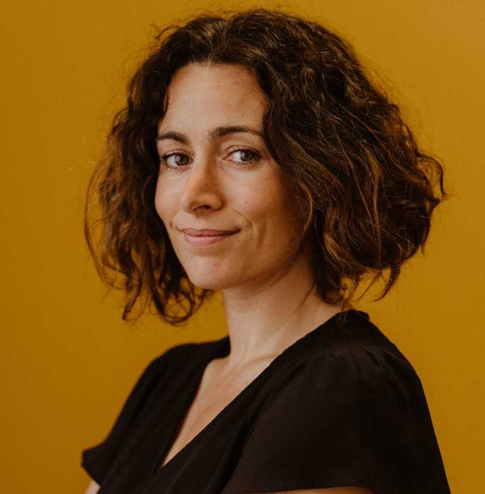 Dr LAURIE SARAMON