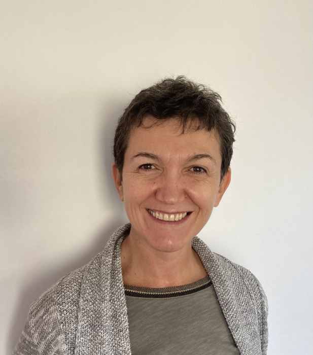Dr CARMEN PLESU
