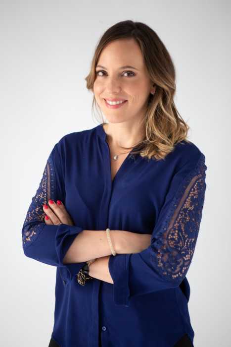 Dr Annina LOBERSZTAJN