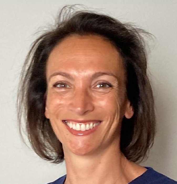 Dr Sabrina Kron, Chirurgien dentiste à Versailles