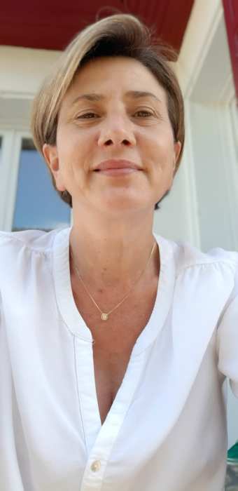 GULSEN LEVESQUE
