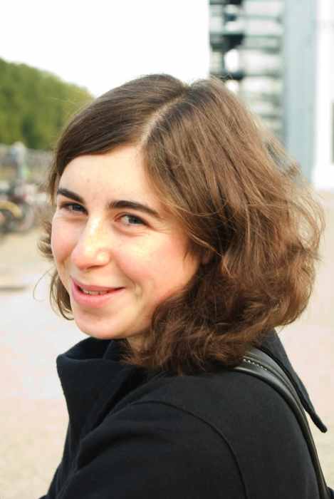 Dr Laura Glasser 