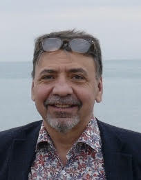 Dr Philippe Lambrescak