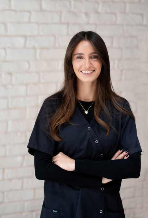 Dr LAUREN HAZAN