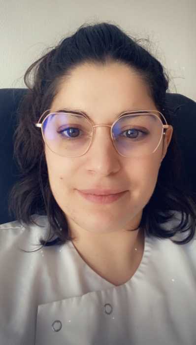EMMANUELLE ANDREU 