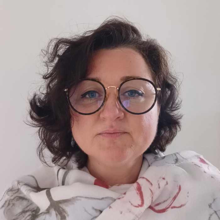 Dr Iris Ligia PASLARU
