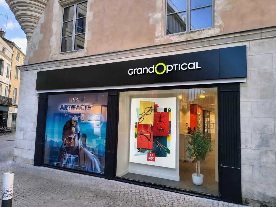 GrandOptical Poitiers - Téléconsultation Opthalmologique