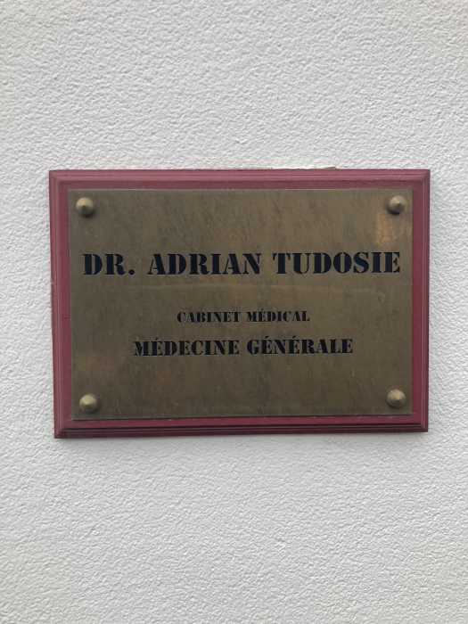 Dr ADRIAN TUDOSIE