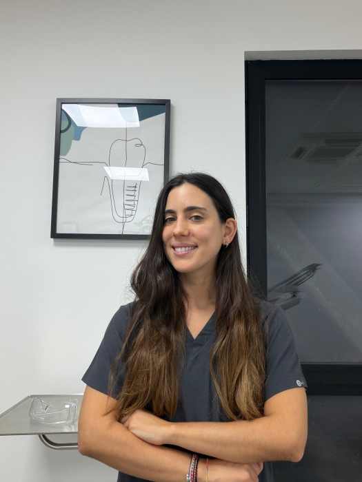 Dr Maria Jimenez Garboyo, Chirurgien dentiste à Anglet