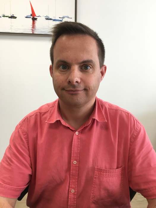 Dr NICOLAS MERRIEN