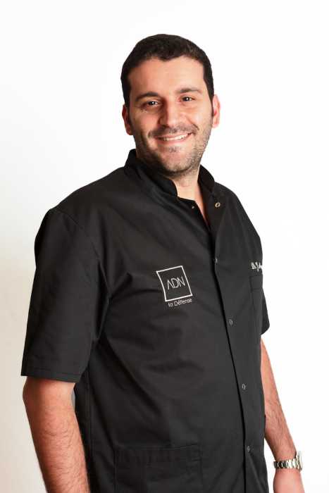 Dr Jonathan Nezri