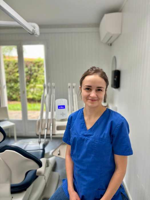 Dr Justine DOUTRIAUX