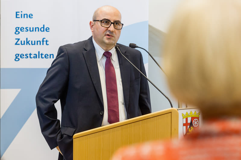 Herr Dr. Med. Mehmet Ali Göksu