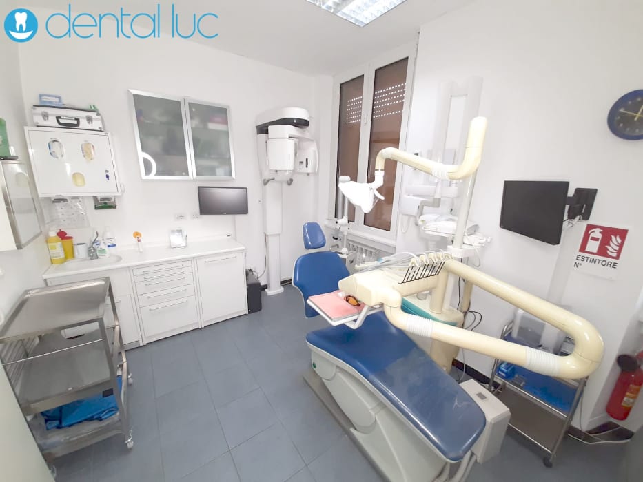 Andrea Emanuele LUCA, Dentista Milano : Prenota un appuntamento online