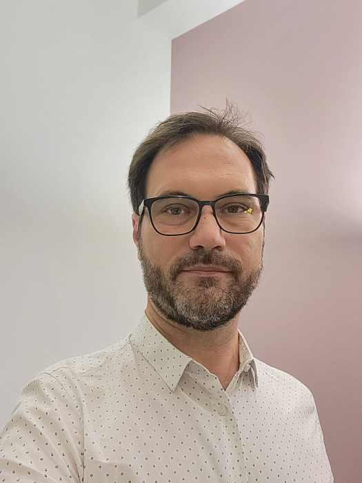 Dr Julien Gallard