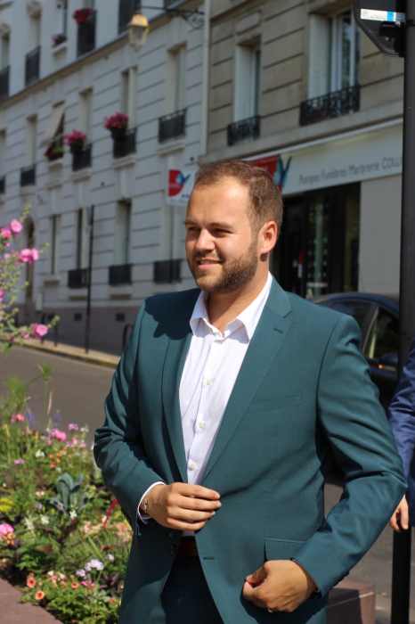 Dr Antoine Bes De Berc, Masseur kinésithérapeute à Courbevoie