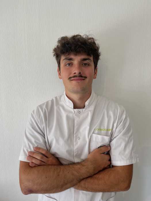 Julian Cabado Dumur