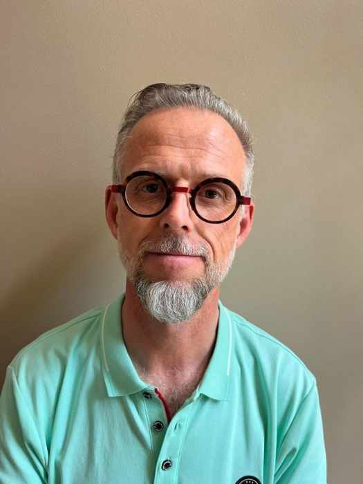 Dr Benoit Leroy