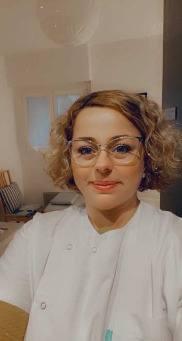 Amélie PROUTEAU