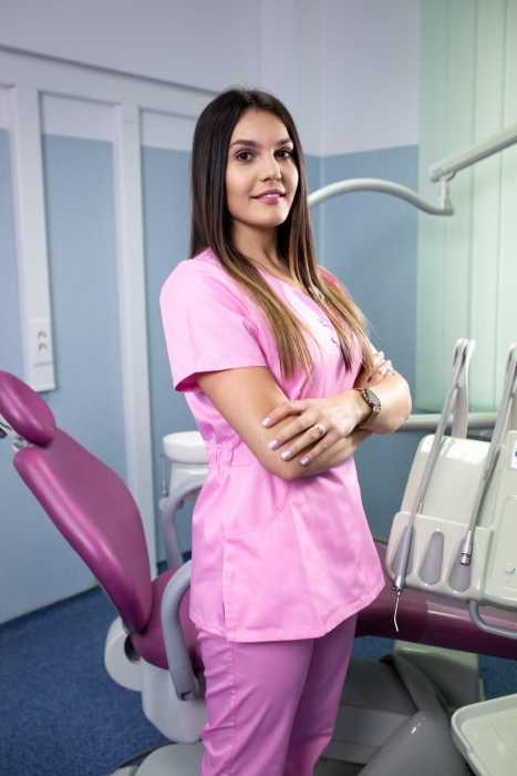 Dr Jenifer SODOLESCU