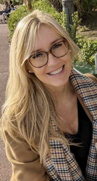 Dr ANNA GORDIYKO