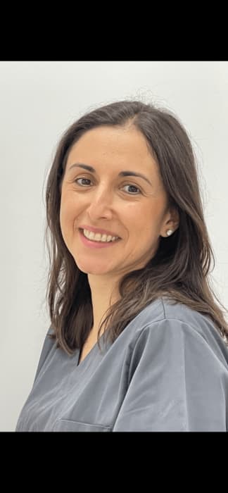 Dr Mihaela Radu