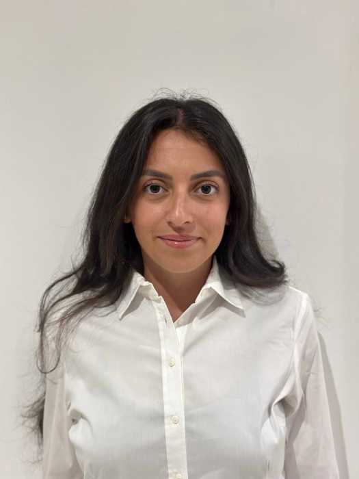 Dr Lauren Bouhanik