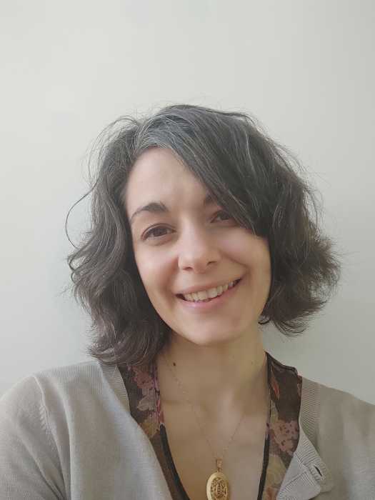 Dr Alexandra De Almeida