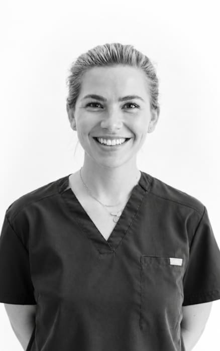 Dr Loana Saggesi, Chirurgien dentiste à Ventabren