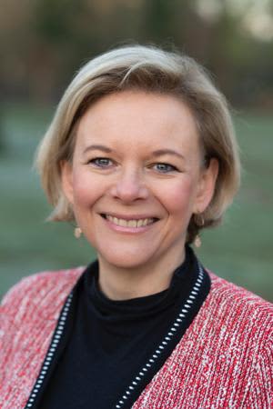 Dr Nathalie  Renard Fredet 
