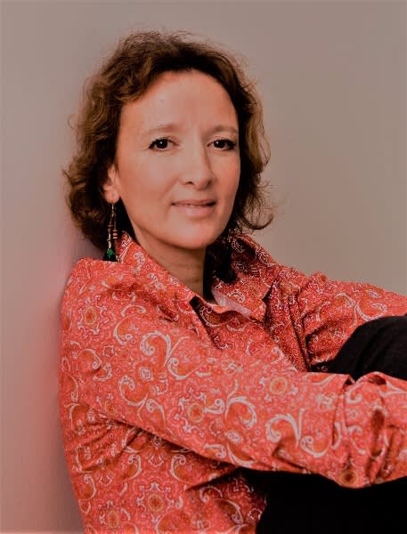 Nina BENHASSINE