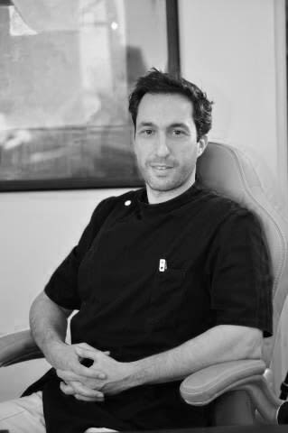 Dr Emmanuel Kuperty, Chirurgien dentiste à Villepinte