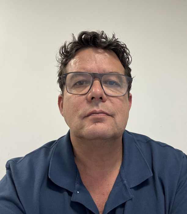 Dr Yann PERTET