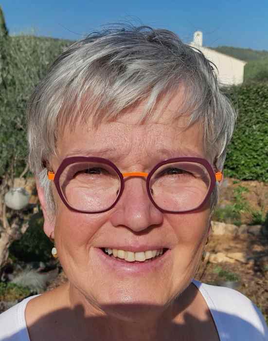 CATHERINE SAUVAGE