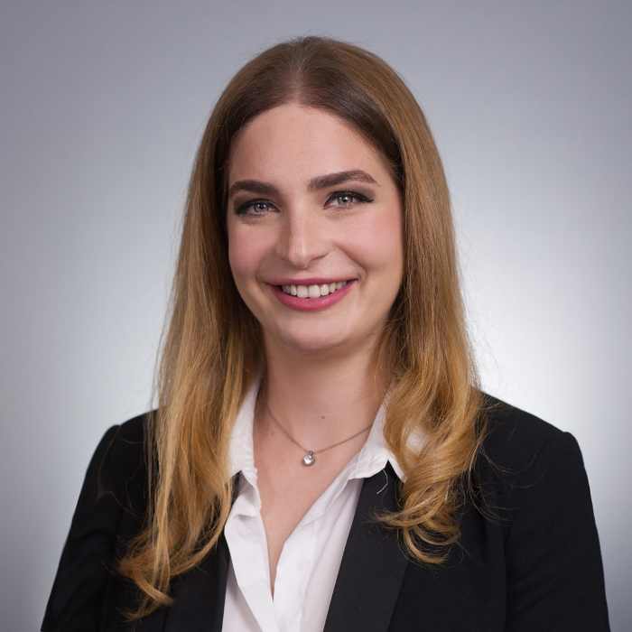 LEGNA AYALA
