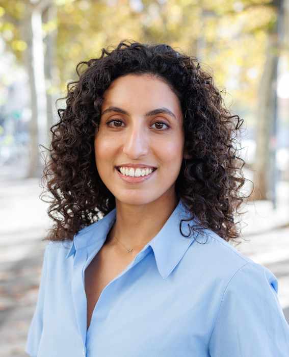Dr Yasmine Serrar, Ophtalmologue à Villefranche-Sur-Saône