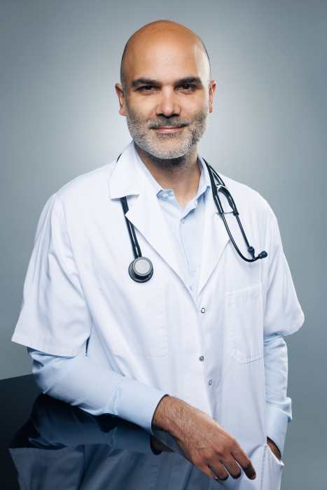 Dr Kamyar DADSETAN