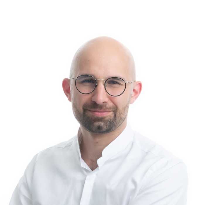 Dr Sami Haddara