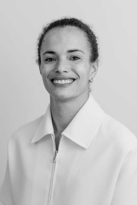 Dr ELENA MARFAING