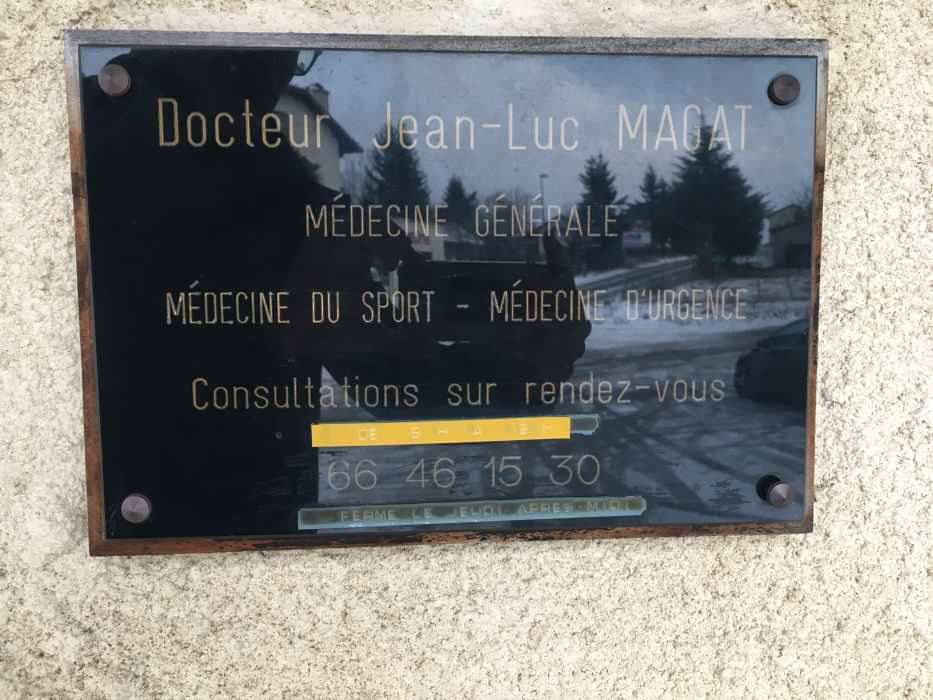 Dr Jean Luc MAGAT