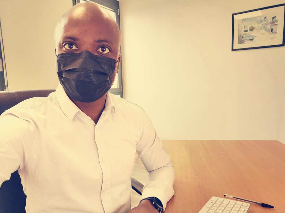 Dr Ricky Tambwe, Chirurgien urologue à SaintMartindesChamps, SaintGrégoire